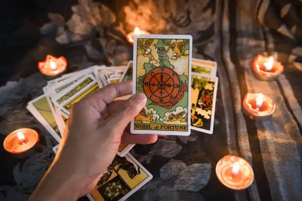 tarot cards Portales